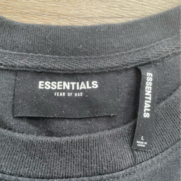 Essentials Fear of God Tee - Picture 4 of 4